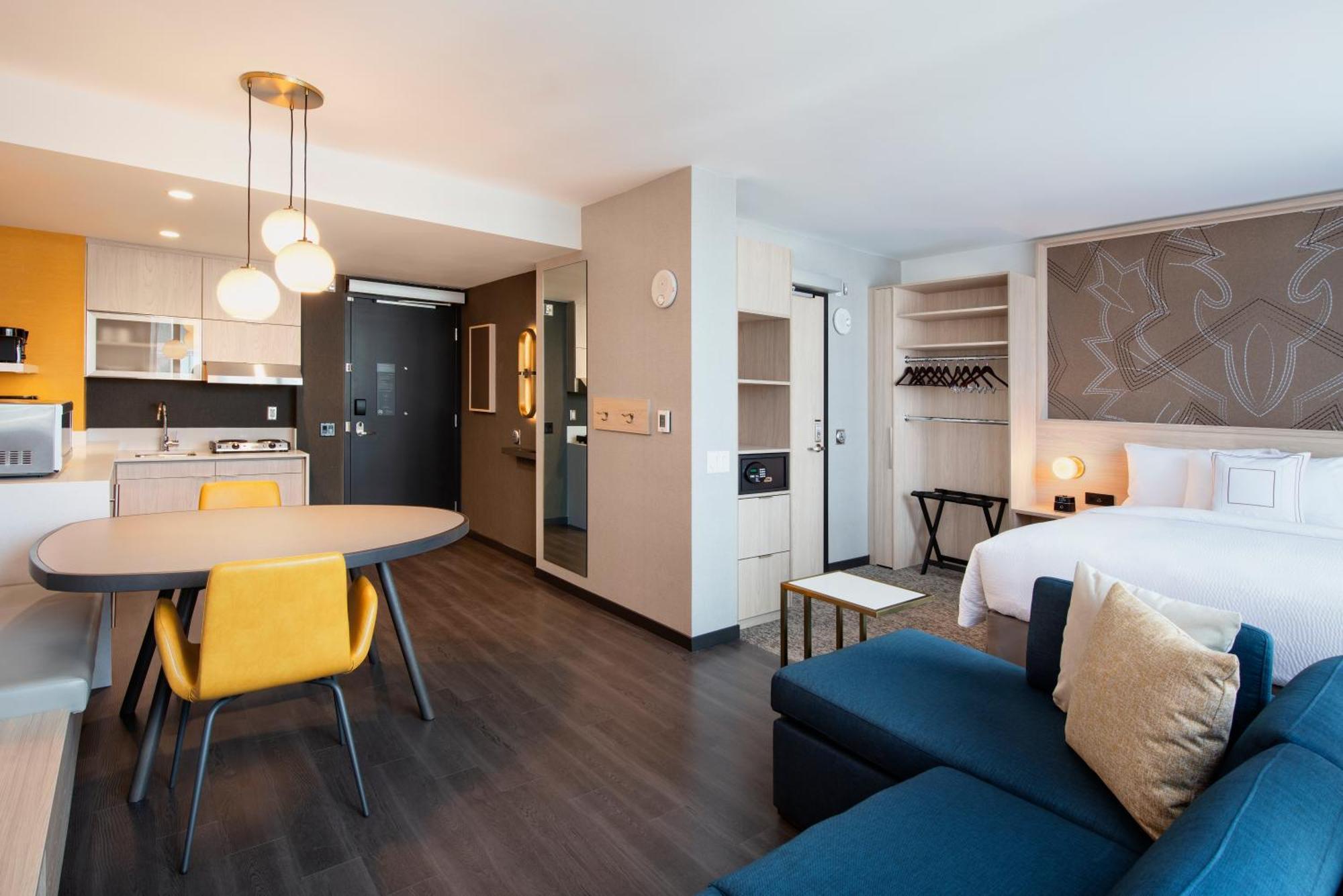 Residence Inn By Marriott Calgary Downtown/Beltline District YYC Exterior foto