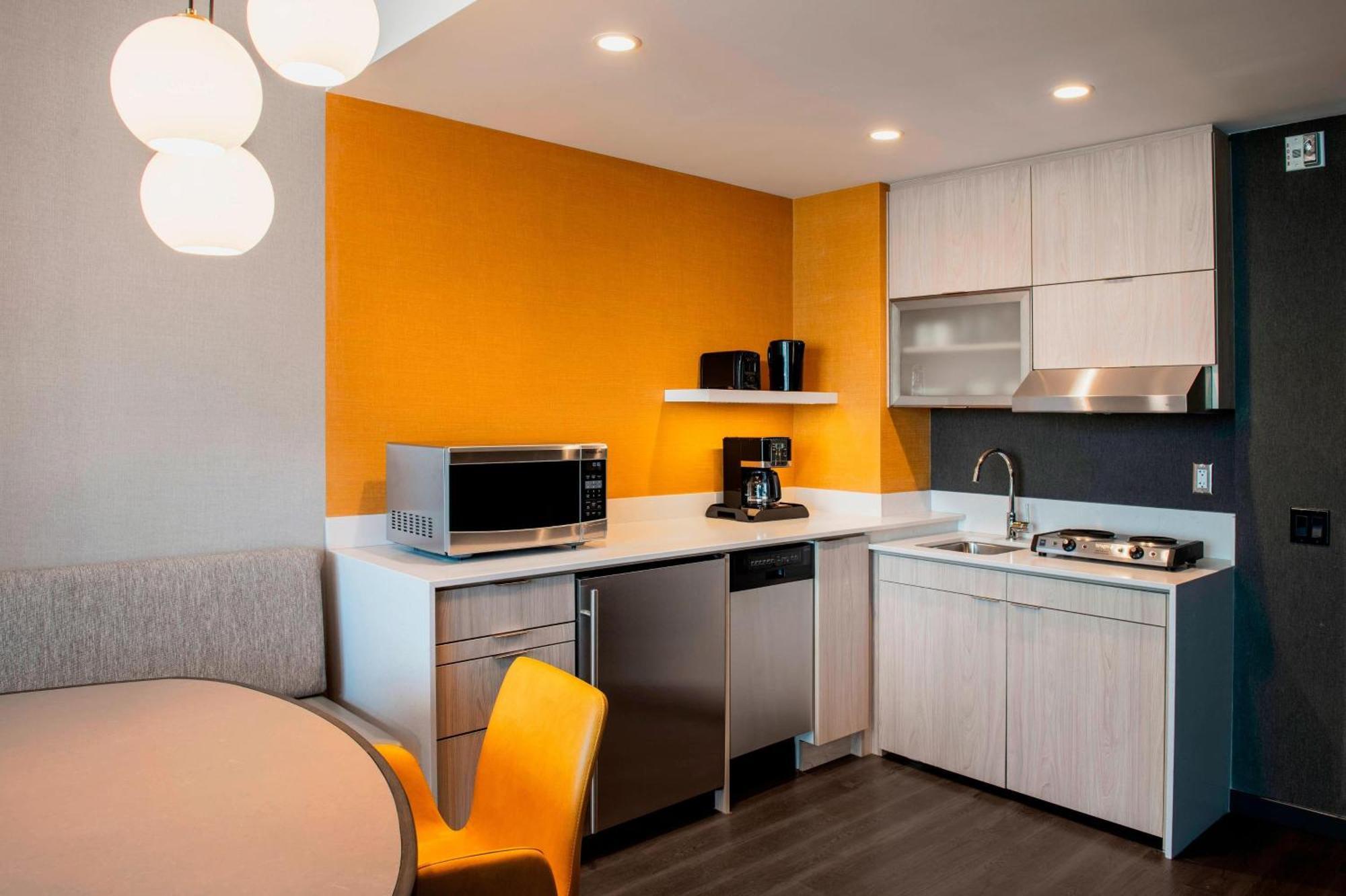 Residence Inn By Marriott Calgary Downtown/Beltline District YYC Exterior foto