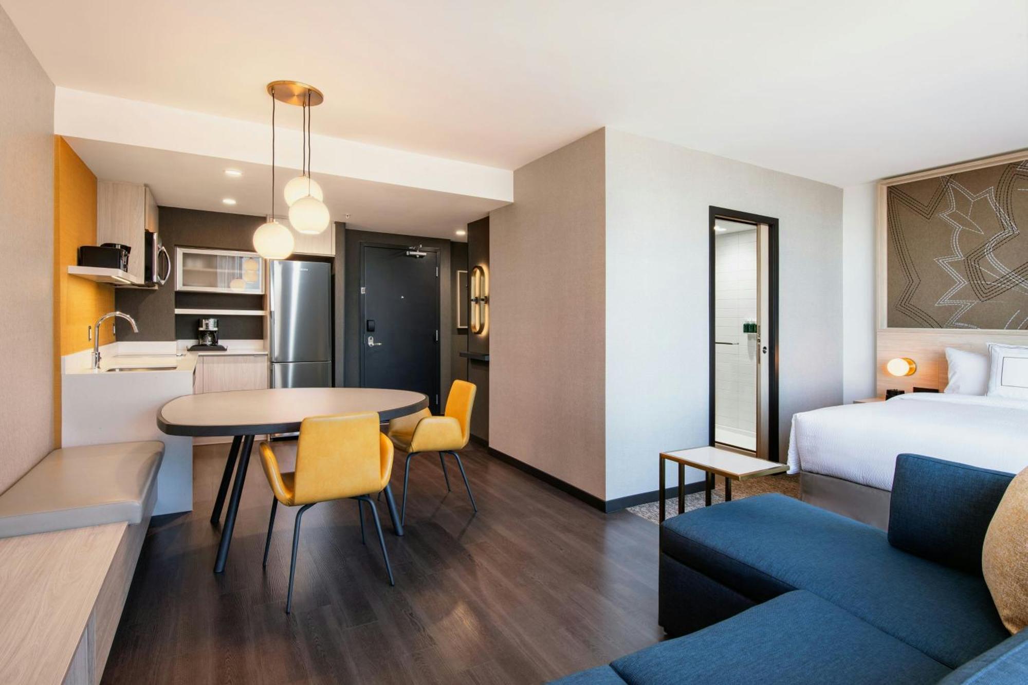 Residence Inn By Marriott Calgary Downtown/Beltline District YYC Exterior foto